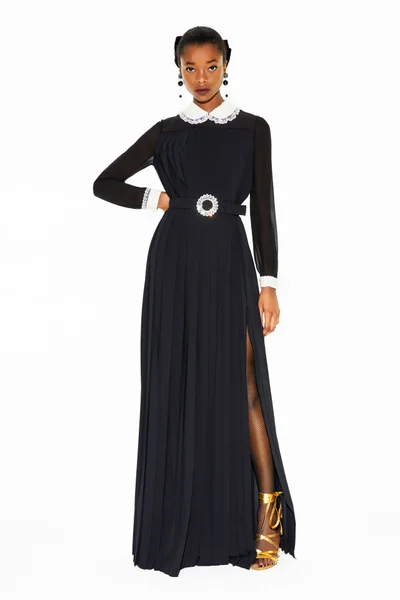 Look 16